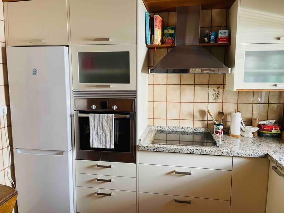 Casa vacanze Charming 4 Bedroom Village With Patio *