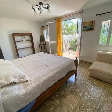 Charming 4 Bedroom Village Home With Patio Mijas Exterior photo