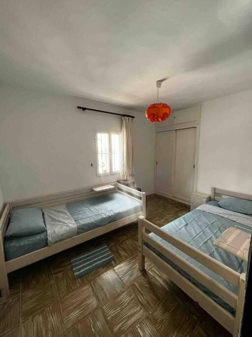 Casa de Férias Charming 4 Bedroom Village With Patio