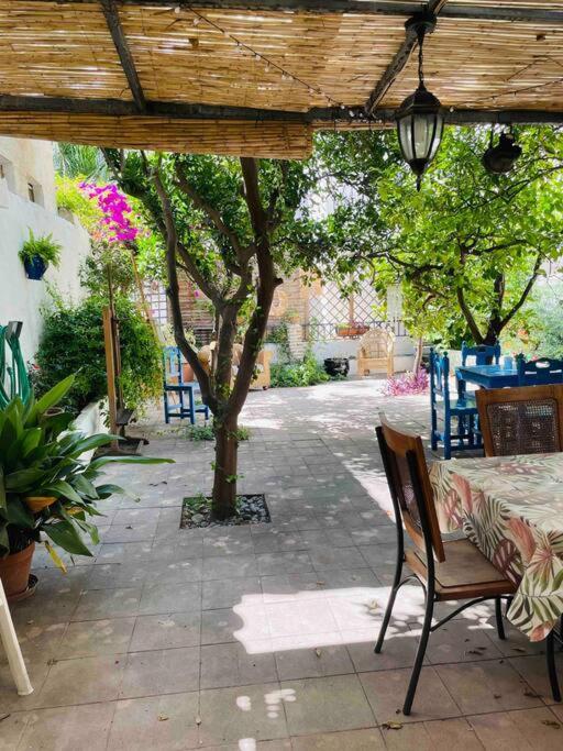 Charming 4 Bedroom Village With Patio Casa de Férias